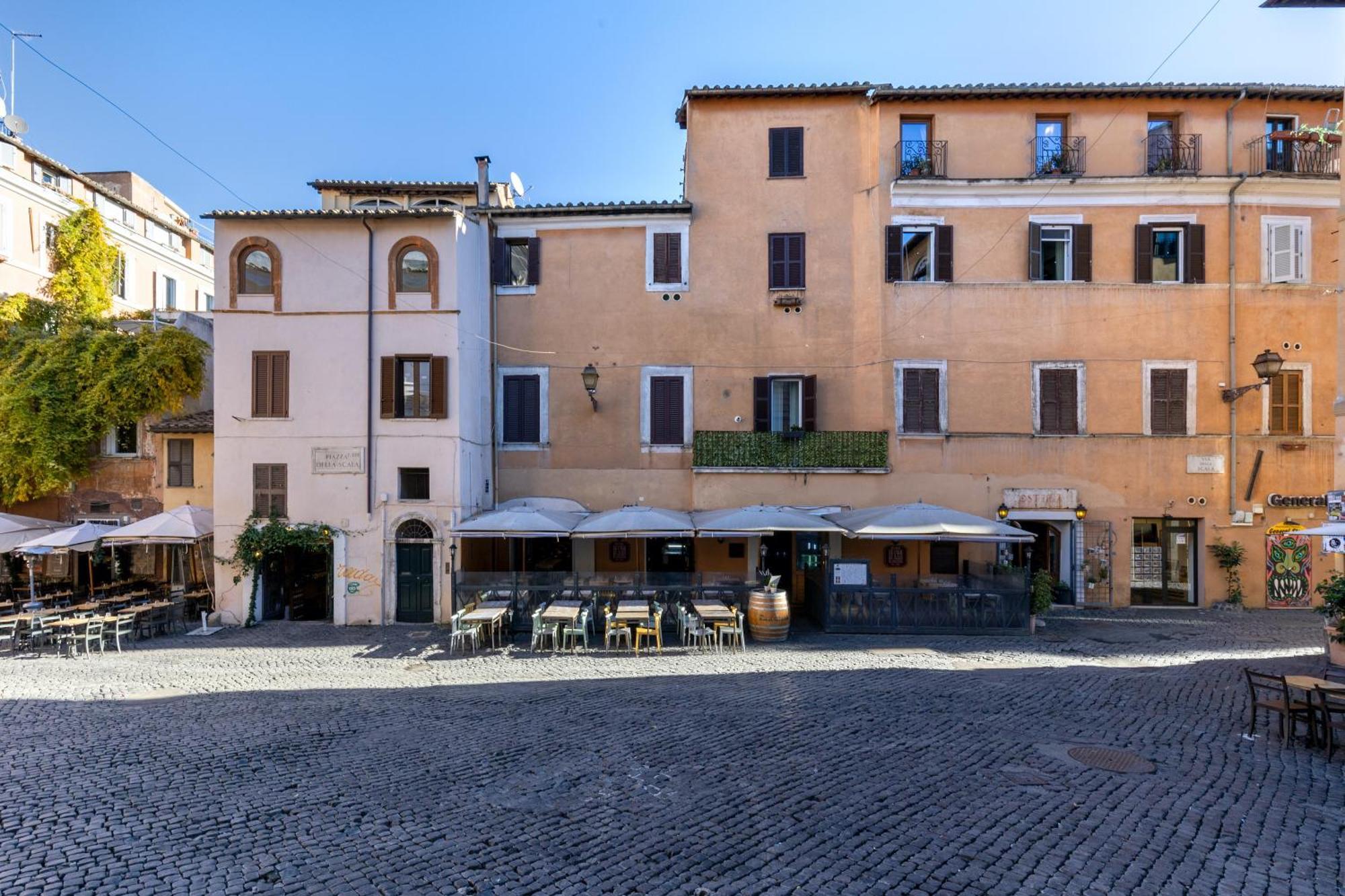 As Feel - Designer Two-level In The Heart Of Trastevere *